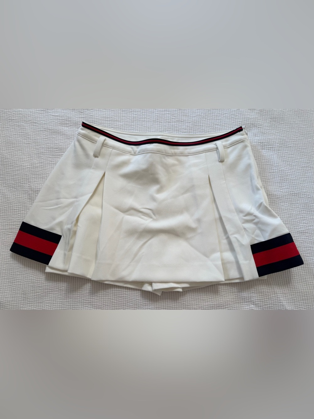 Anthropologie White Pleated Tennis Golf Skort with Red Navy Trim